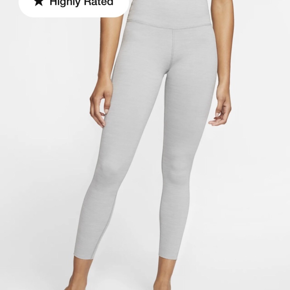 Nike yoga luxe 7/8 tight infinalon